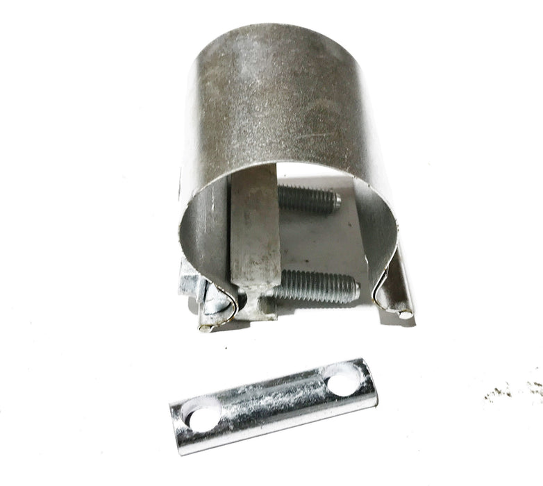 Fleetrite Exhaust Clamp EC22PBA (Missing Nuts) NOS