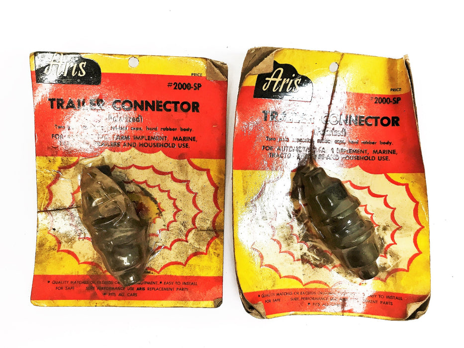 Aris Polarized 2-Pole Weatherproof Trailer Connector 2000-SP [Lot of 2] NOS