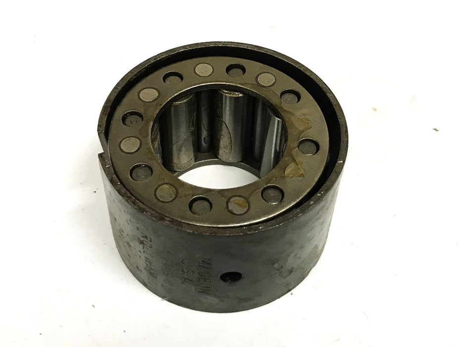 Rollway Cage/Wheel Roller Bearing with Split Sleeve A240928 NOS