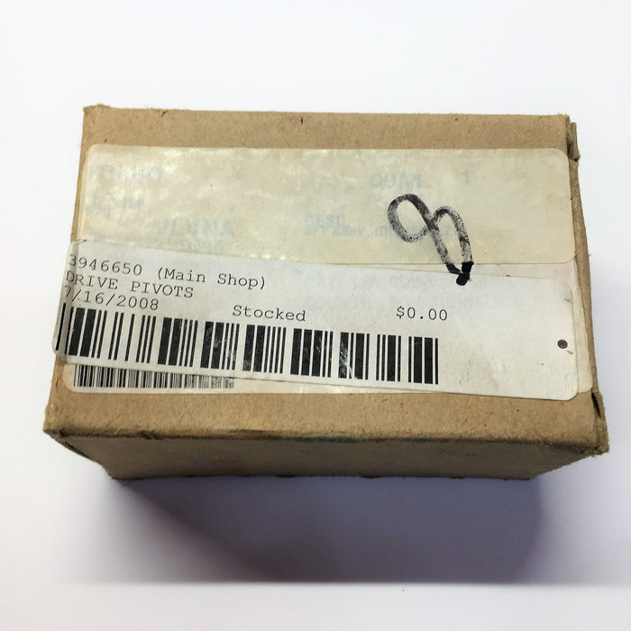 Volvo Drive Pivot 3946650 NOS