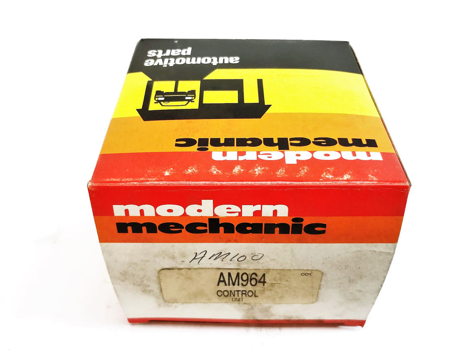 Master Mechanic Electronic Voltage Regulator AM-964 NOS