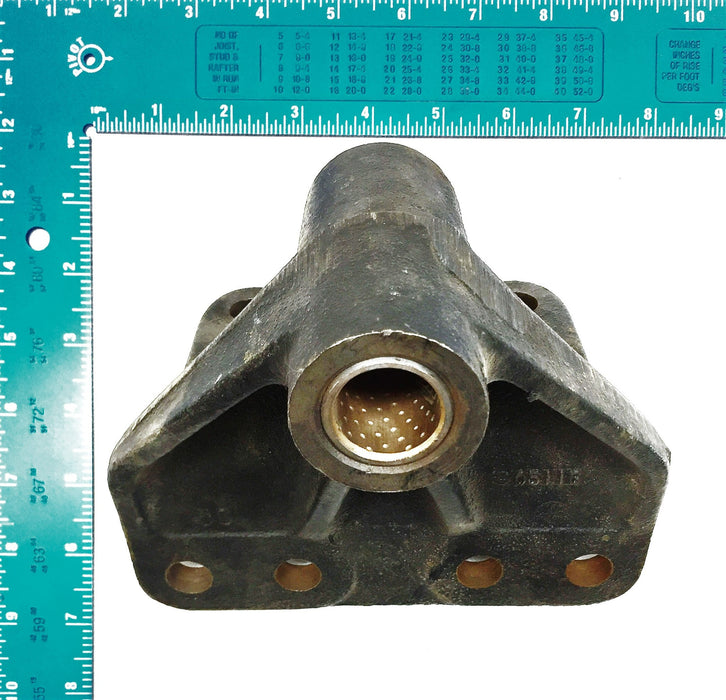 International/Navistar Bracket 469992C1 NOS