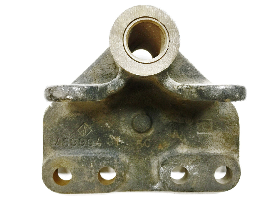 International/Navistar Bracket 469994C1 NOS