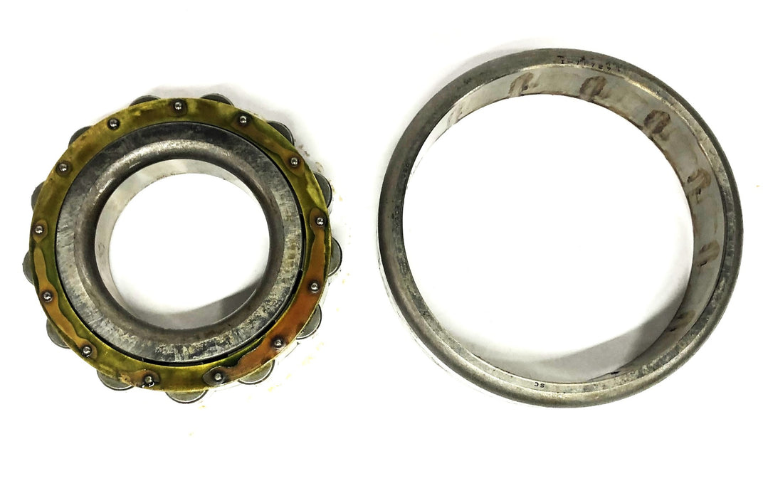 SKF Cylindrical Roller Bearing I71727 NOS