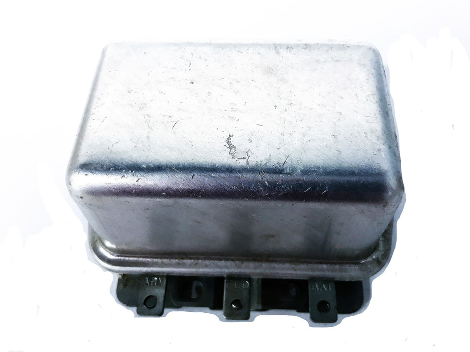 Auto Lite Voltage and Current Regulator VRB4003A NOS