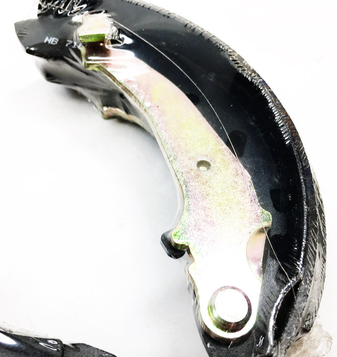 Federated Auto Parts Silver Plus 4 Piece Set Brake Shoes SBS716 NOS