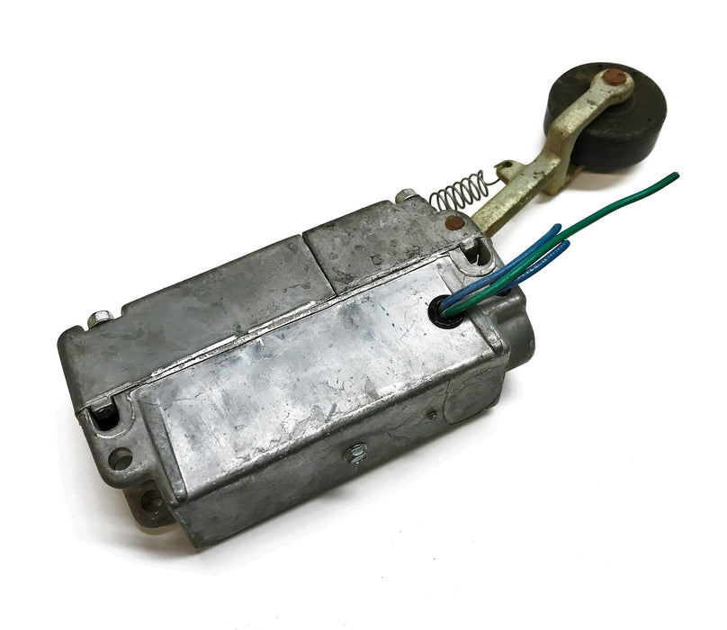 Moline 300VAC 2A Limit Switch P-28319-1C