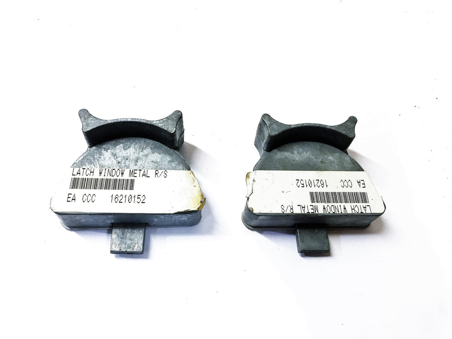 CCC Right Side Metal Window Latch Assembly 16210152 [Lot of 2] NOS