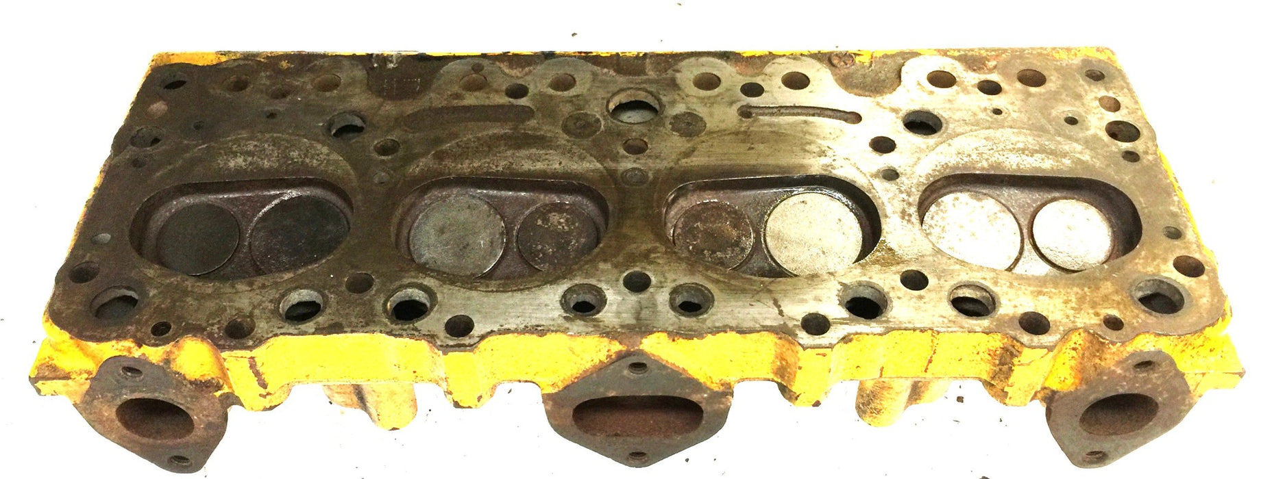 General Motors/GM Oldsmobile Cylinder Head 561557 CORE PARTS ONLY