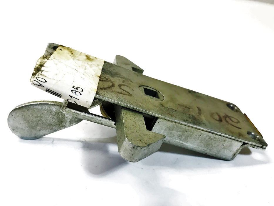 CCC Bifold Left Hand Door Latch 2010056 NOS