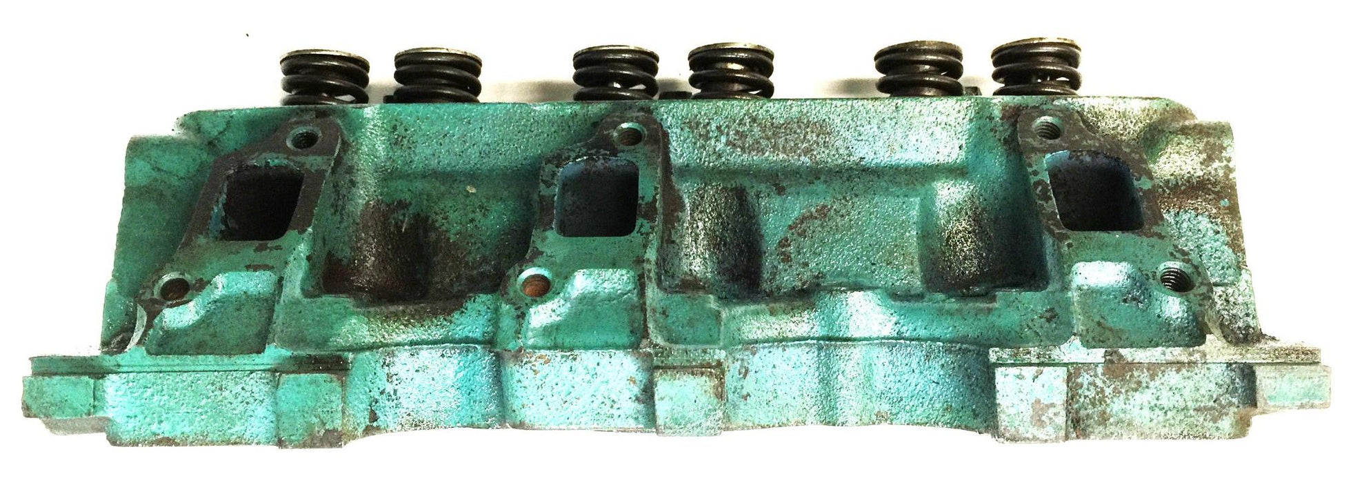 Unbranded Engine Cylinder Head B-1262098 CORE PARTS ONLY
