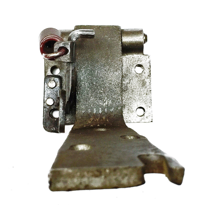 International/IHC Hinge 172893R91 (9957RT) NOS