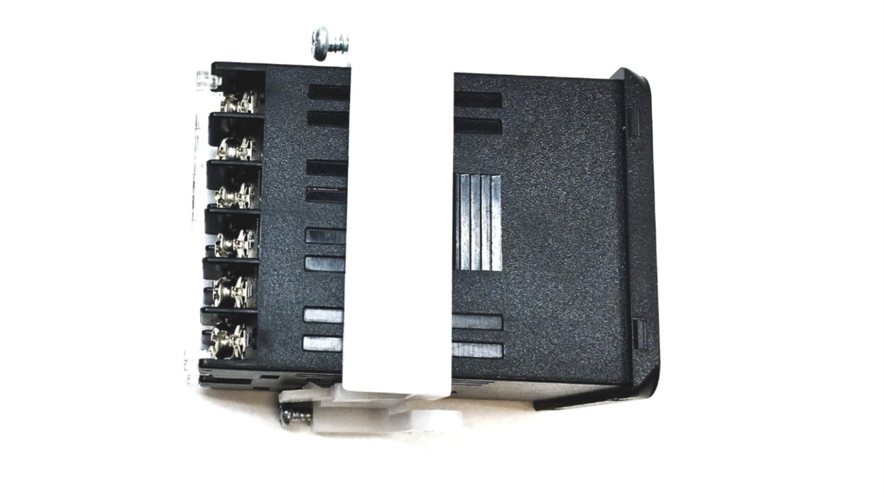 Omron Multi-Range 24V AC/DC 50/60Hz Digital Controller E5CC-RX3D5M-000 NOS