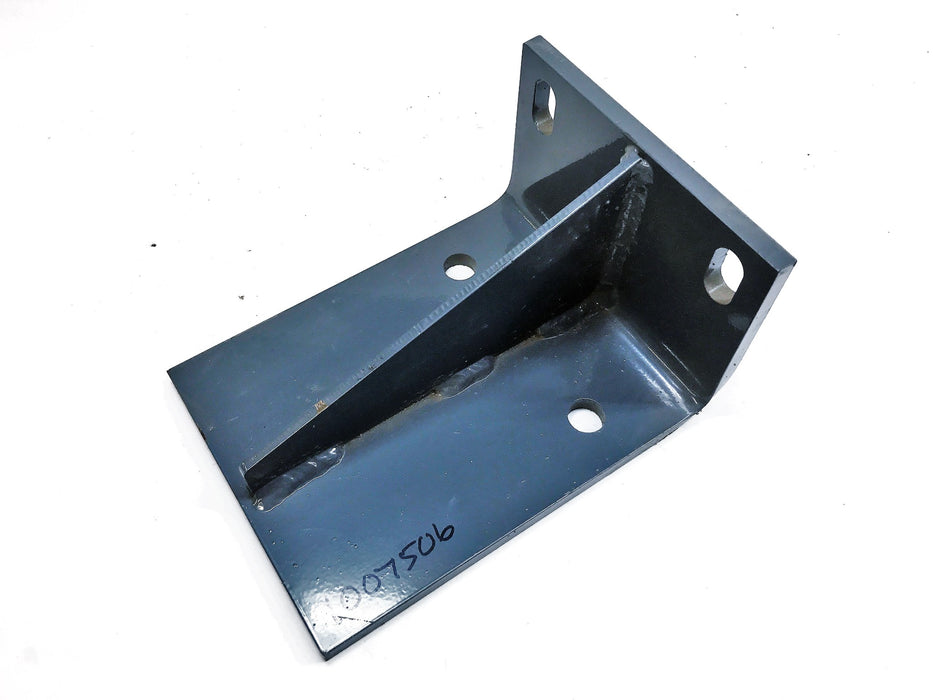 Unbranded 6" x 8" x 4-1/4"Steel Bracket 1007506 NOS