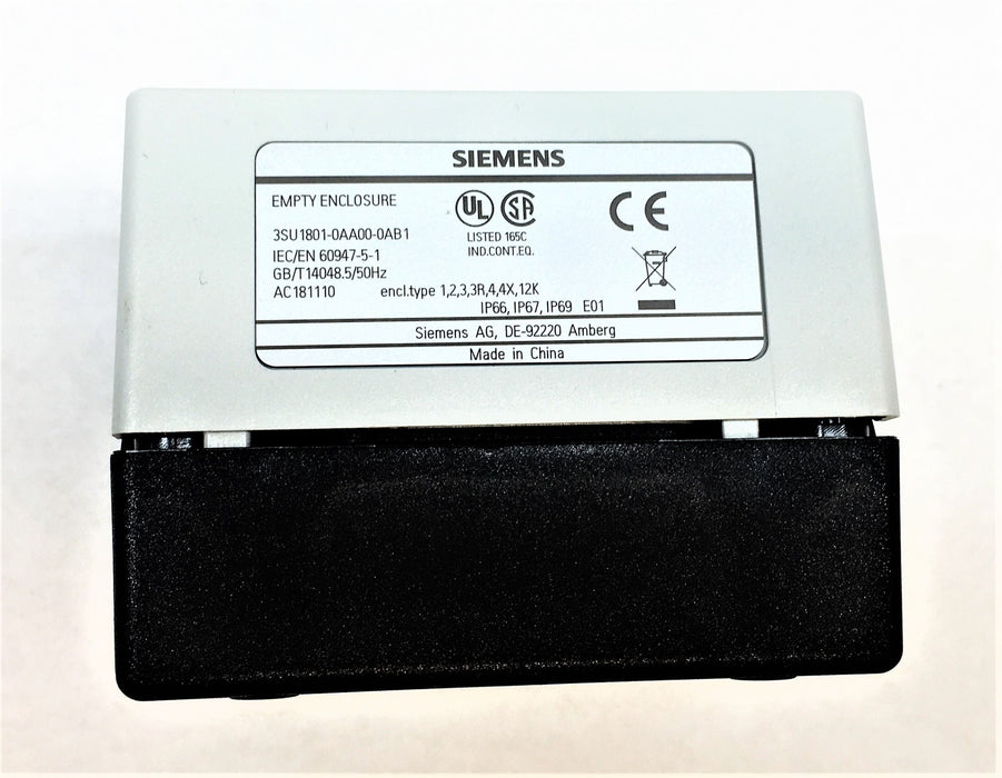 Siemens M20 Grey Plastic ENCL1 Label Empty Fitting 3SU1801-0AA00-0AB1 NOS