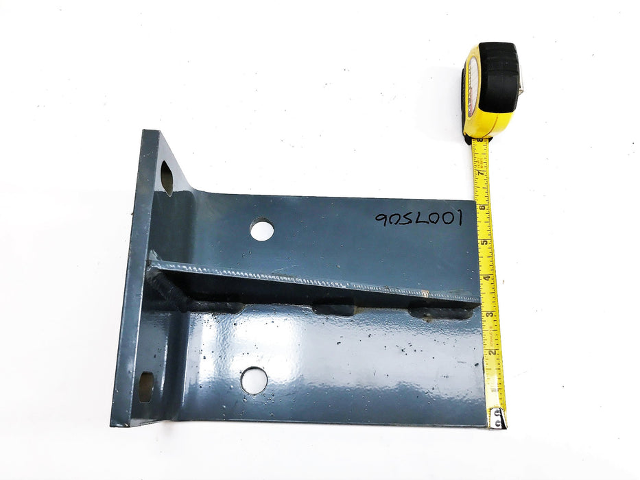 Unbranded 6" x 8" x 4-1/4"Steel Bracket 1007506 NOS