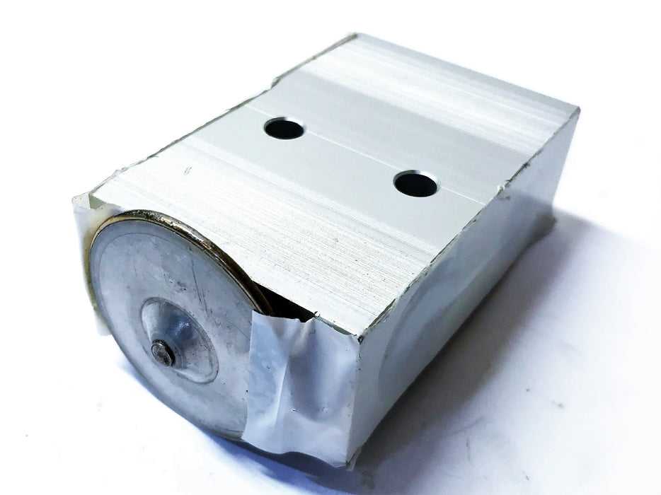 Volvo OEM Expansion Valve 3916657 NOS