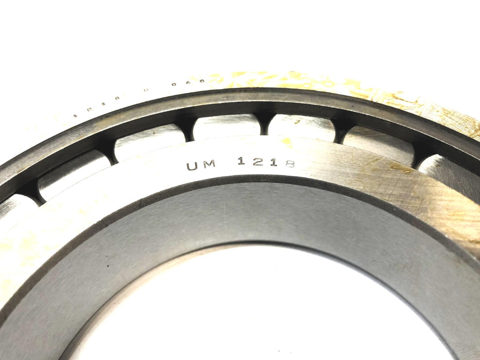Rollway Cylindrical Roller Bearing UM1218B040 NOS