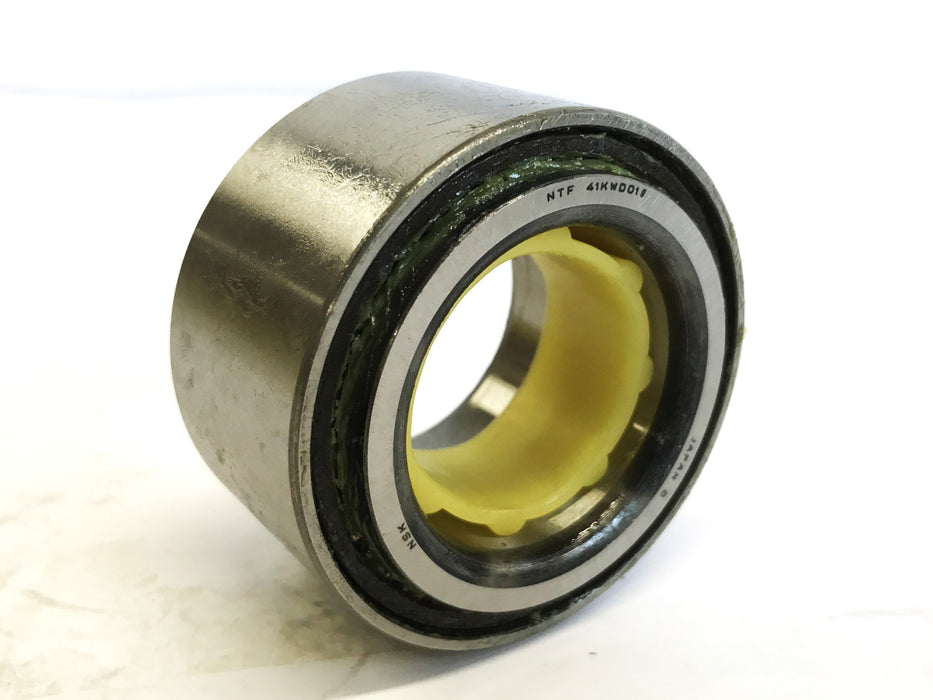 Federal Mogul/NSK 2-5/8 inch x 1-1/2 inch Wheel Bearing 517009 NOS