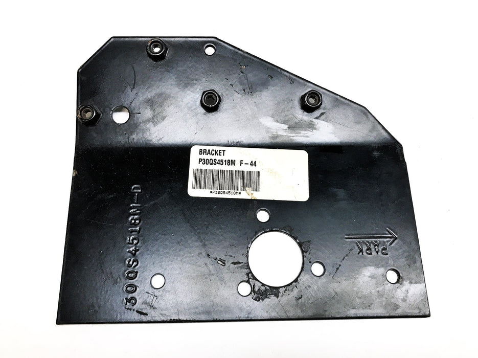 Mack Bracket wiper adaptor Plate 30QS4518M NOS