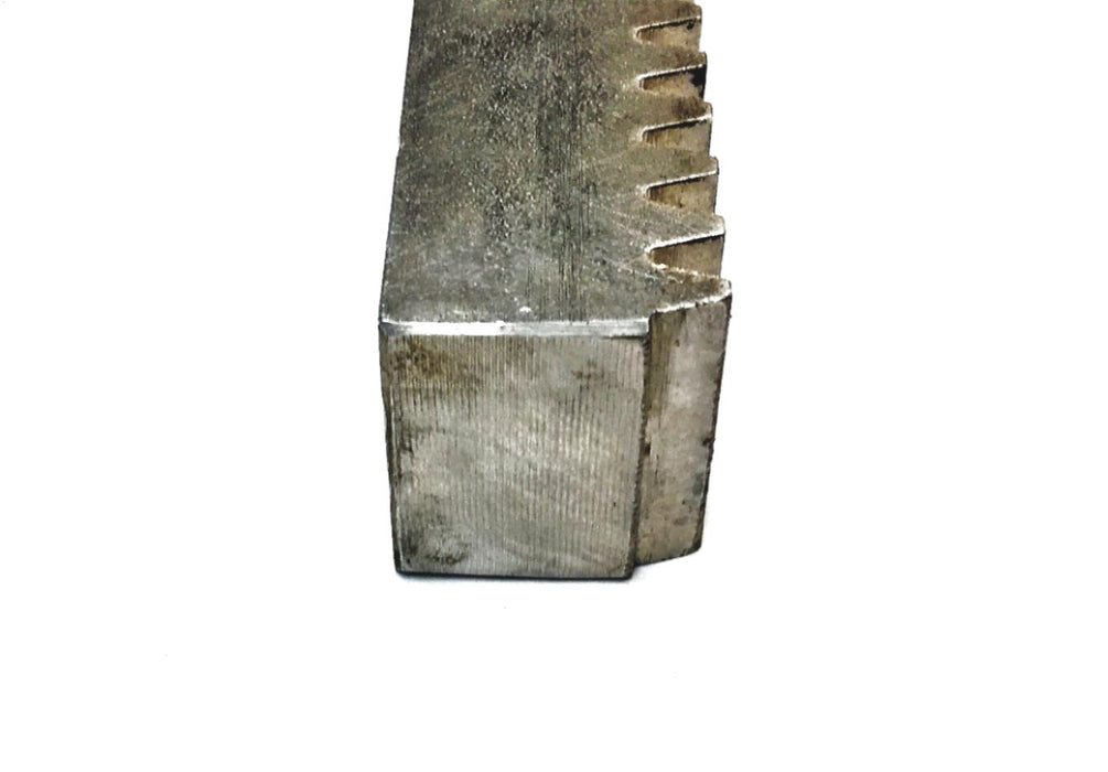 Unbranded 16-3/8 Inch OAL 1-3/16 Inch Width 39 Tooth Keyway Broach 3060538 NOS