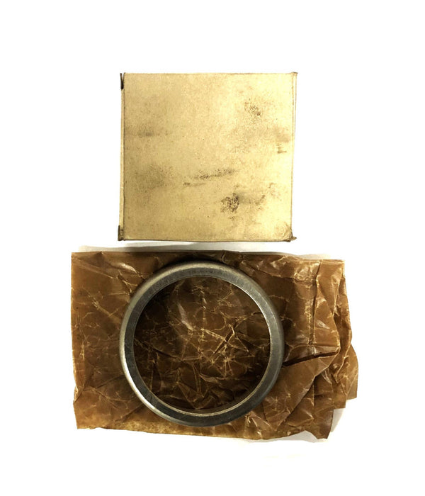 IH Tapered Roller Bearing Cup 522 NOS