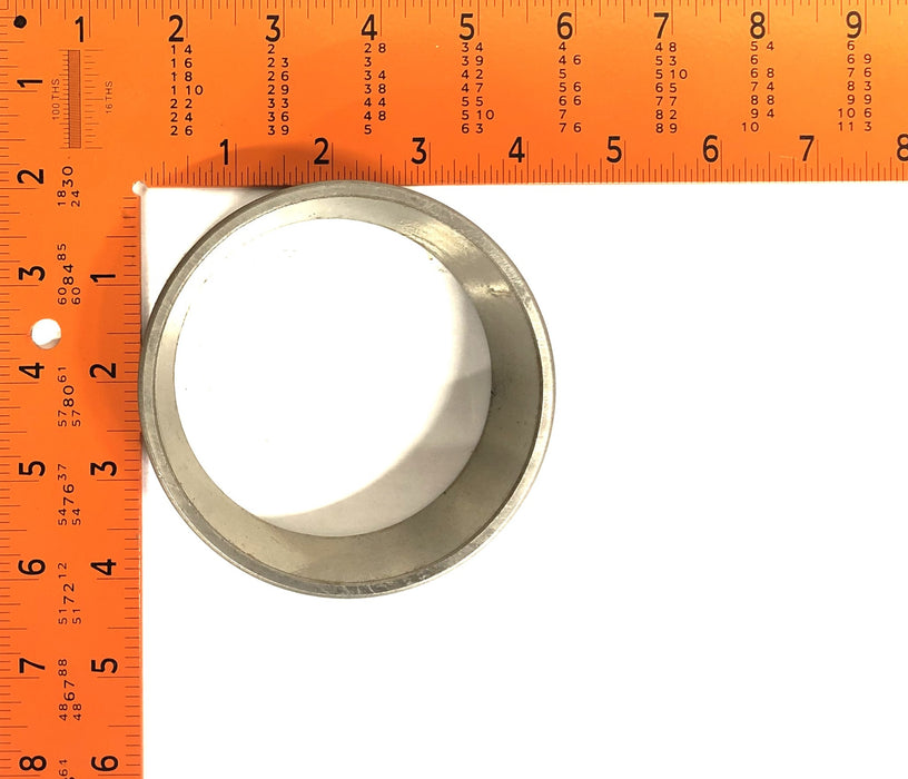 IH Tapered Roller Bearing Cup 522 NOS