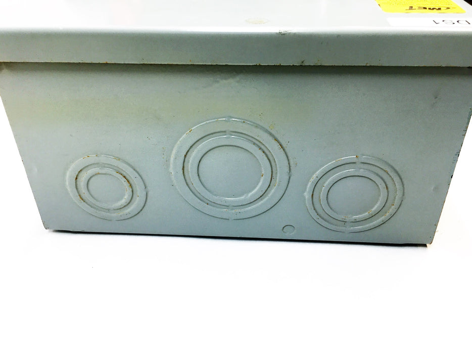 General Electric Model 10 Heavy Duty Safety Switch Indoor Enclosure TH3362 USED
