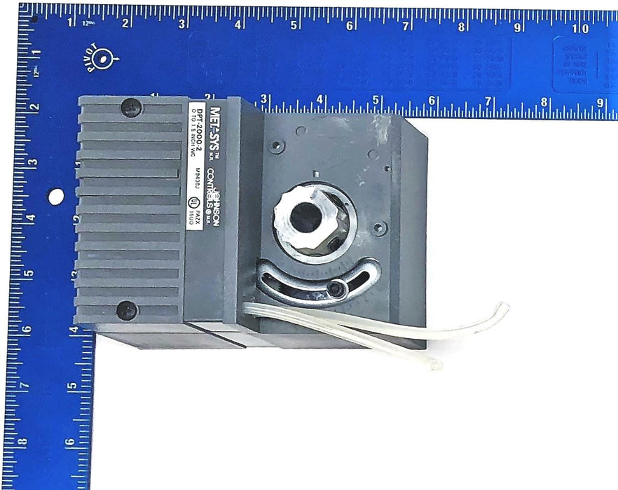 Johnson Controls Metasys Pressure Transmitter DPT-2000-2 (M9436J) USED