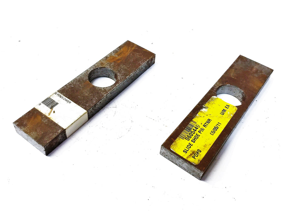 McNeilus Lower Pin Shoe Retainer 605449 [Lot of 2] NOS