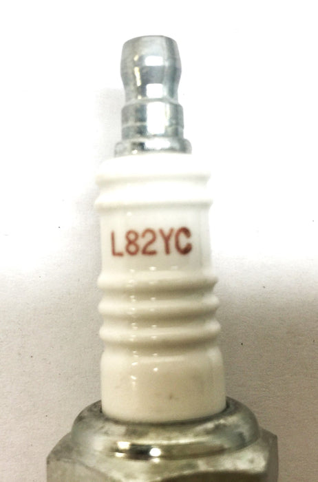 Champion Copper Plus Spark Plug L82YC (328s) [Lot of 6] NOS