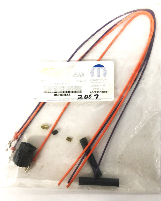Mopar Alternator Wiring Kit 05019925AA (5019925AA) NOS