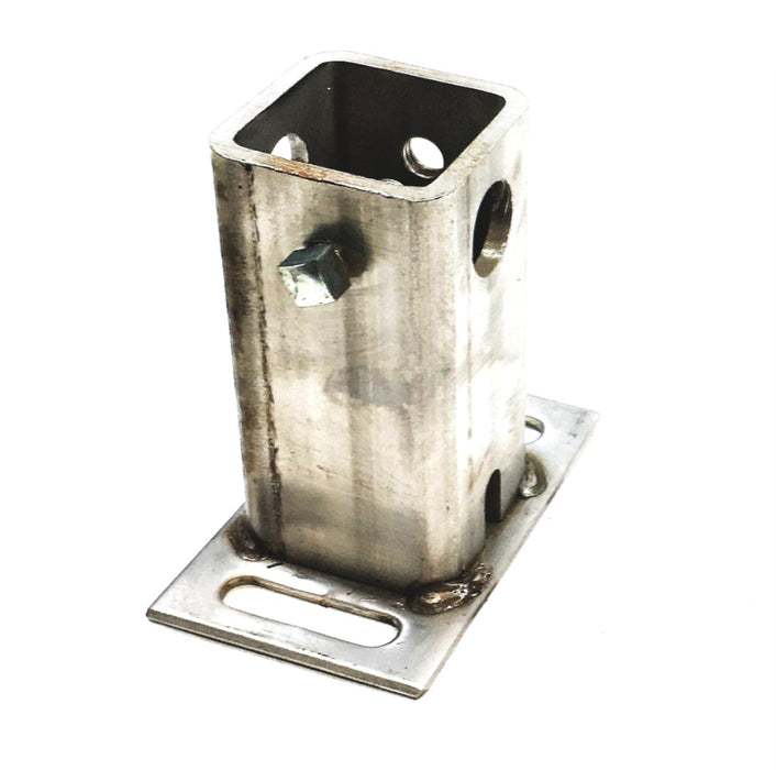 Unbranded 2X4 Inch Foot Post Anchor With 2-1/2X4 Inch Base Plate NOS