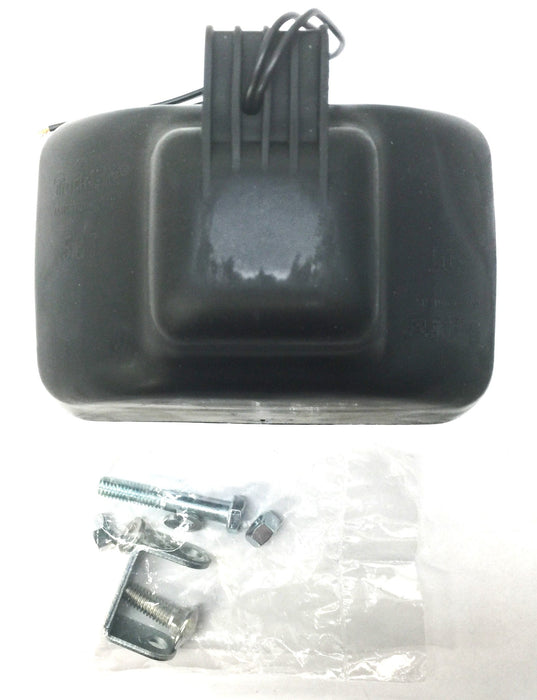Truck-Lite Rectangular Utility Lamp w/Trapezoid Beam 80394-3 NOS