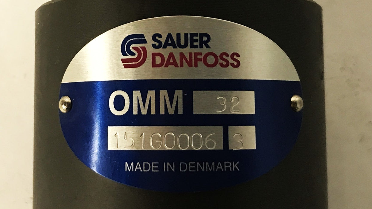 Sauer Danfoss 32 OMM Hydraulic Motor 151G0006 NOS