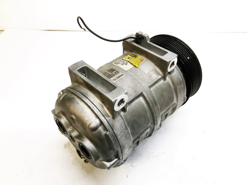 Valeo Direct Mount 12 Volt A/C Compressor MEI 5923 NOS