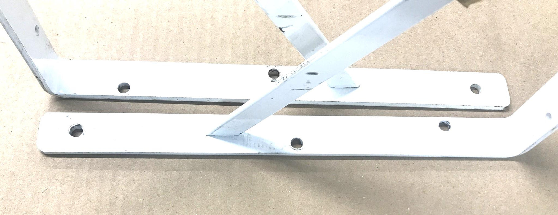 Knape & Vogt Heavy Duty Shelf Bracket 208WH500 [Lot of 2] USED