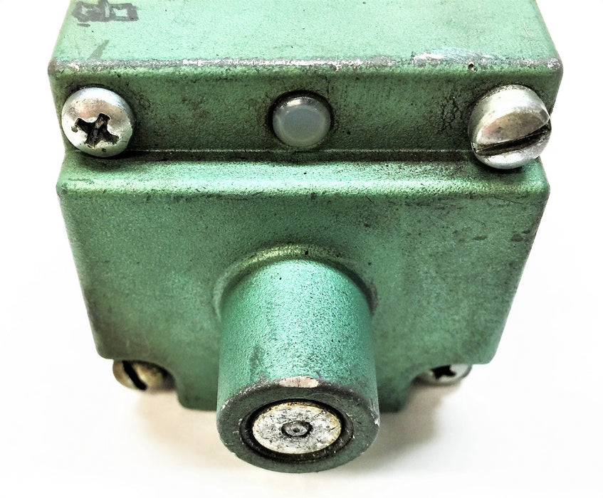 NUMATICS Double Solenoid Valve 554SS6016 USED