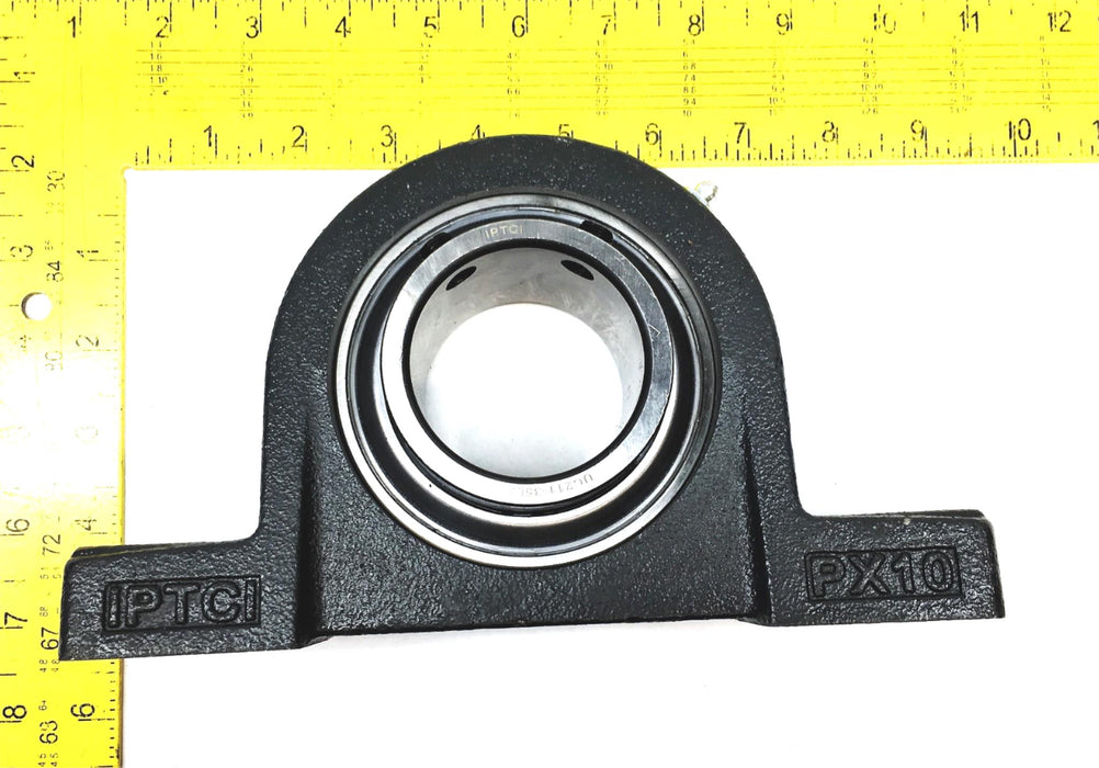 IPTCI Bearings 2-3/16 Inch Set Screw Lock Pillow Block Tri-Seal UCP211-35L3 NOS