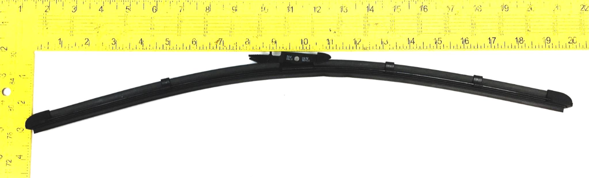 Ford Motorcraft 20 Inch Wiper Blade 8G1Z-17528-A (WW-2043) NOS