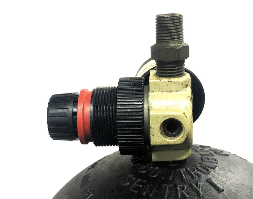Blacoh Fluid Controls Sentry 1 Pulsation Dampener Broken Gauge 5203 USED