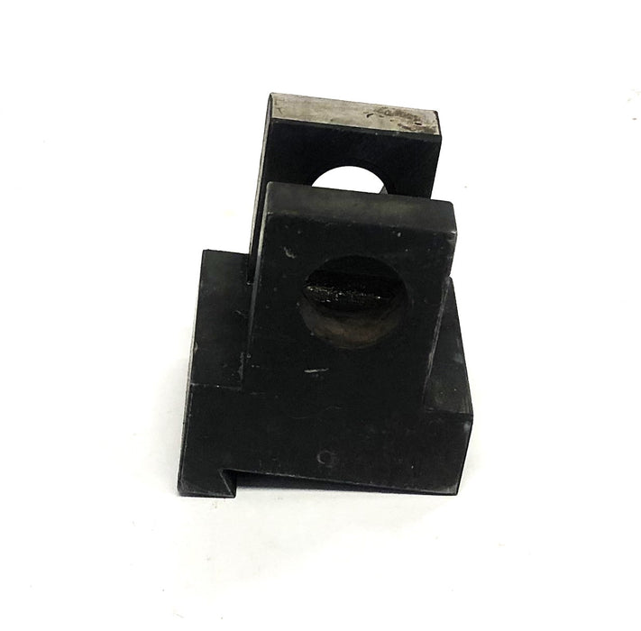 Unbranded 2X2.08X1X0.75 Inch 0.62 Inch ID 2.21 Inch Width Wedge Block C18634 NOS