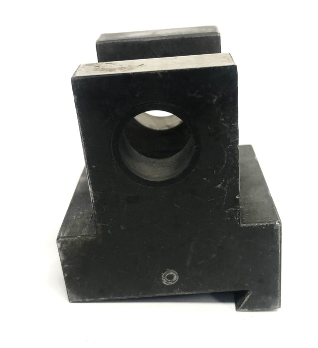 Unbranded 2X2.08X1X0.75 Inch 0.62 Inch ID 2.21 Inch Width Wedge Block C18634 NOS
