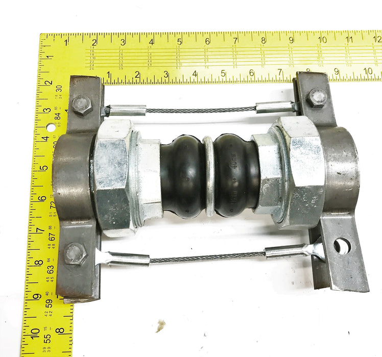 Unbranded 1 1/2â€x40MM Style 30 Neoprene Expansion Joint w/ Clamp (Missing Bolt)