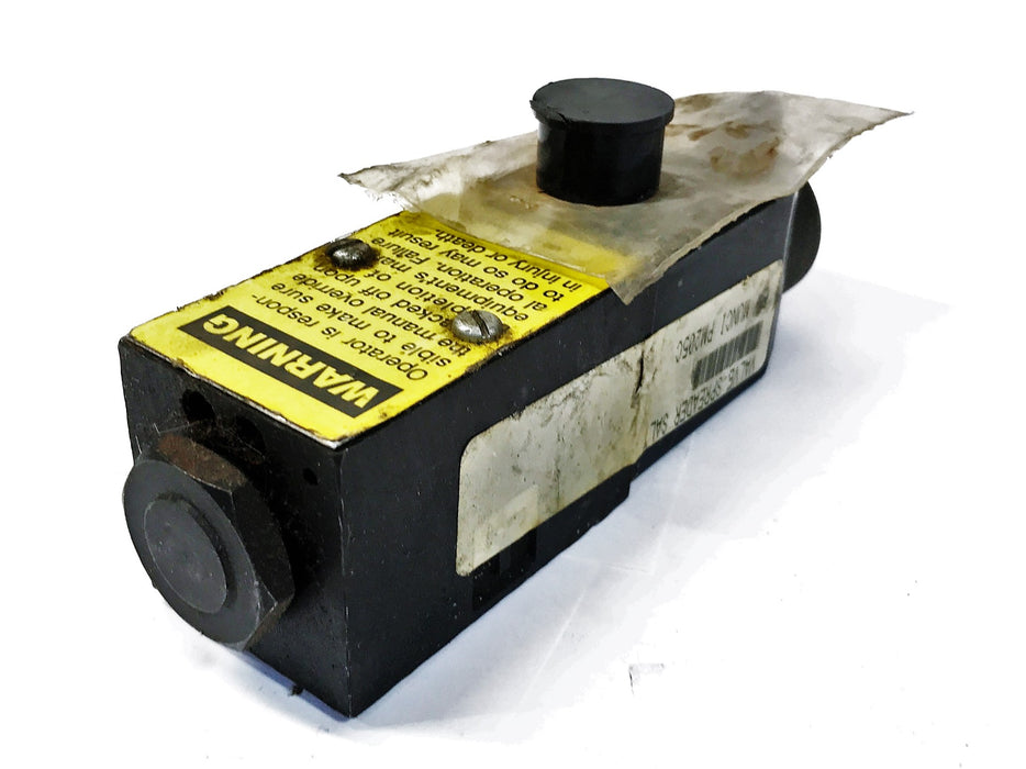 Muncie Salt Spreader Valve PM205C NOS