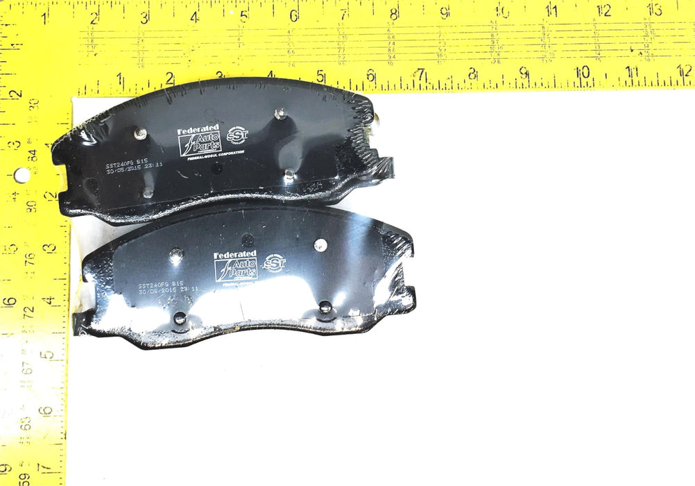 Wagner SST Domestic NAO Ceramic Disc Brake Pads D1264C NOS