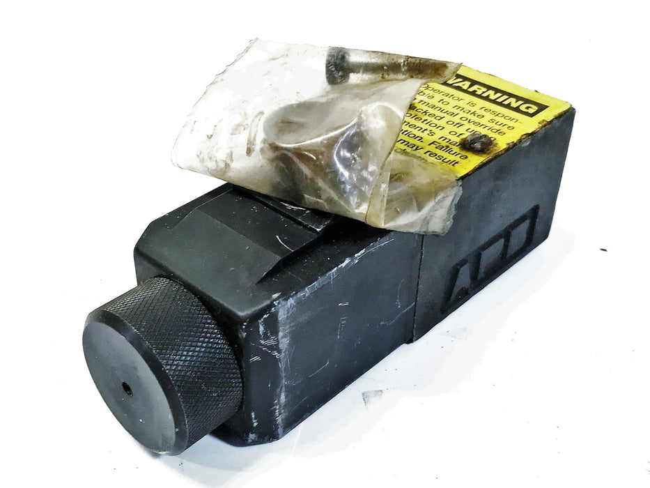 Muncie Salt Spreader Valve PM205C NOS
