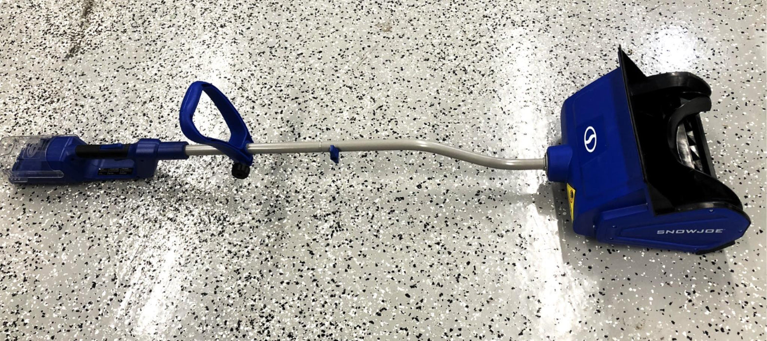 SnowJoe 40V Max 13 Inch Cordless Snow Shovel iON13SS LOCAL PICKUP ONLY USED