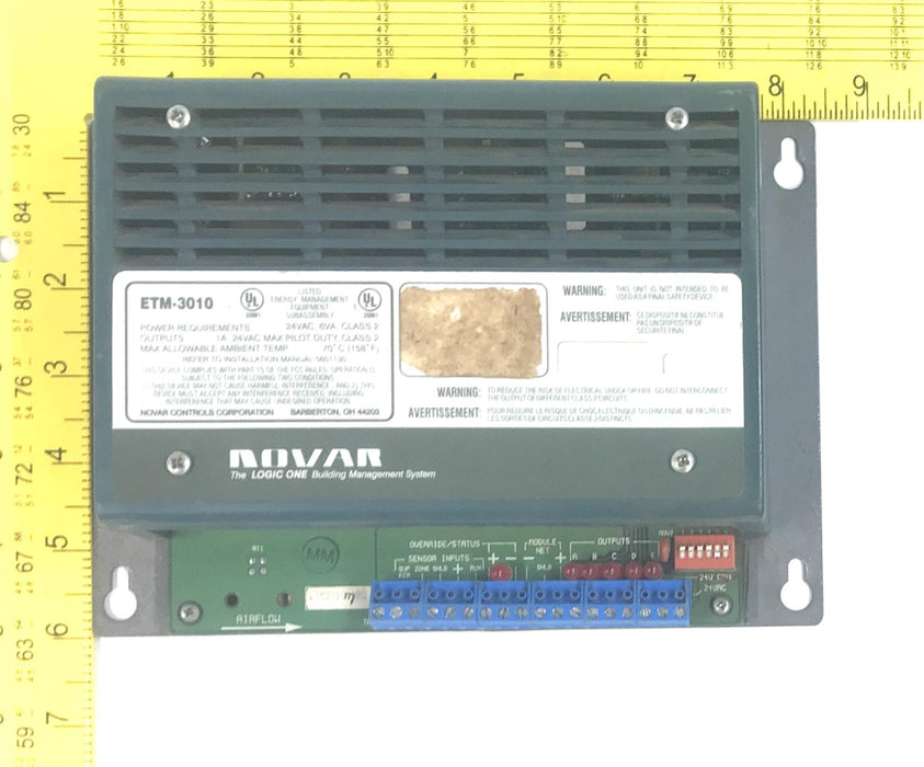 Novar Controls ETM-3010 Thermostat Controller (ETM3010 MRO/V4.8) 732031000 USED