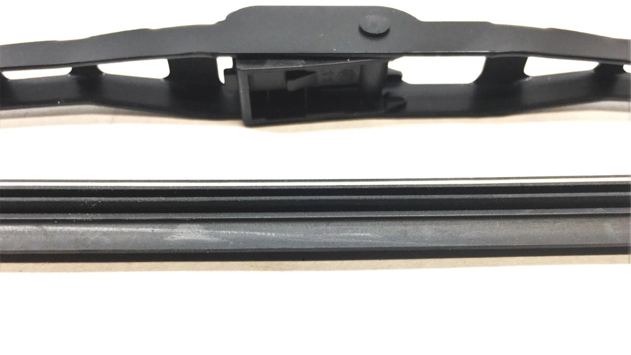 Ford Motorcraft Wiper Blade 2T1Z-17528-B (WW-135) NOS